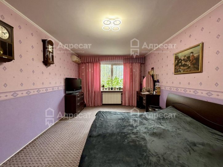 3-комн квартира ул. Хользунова,  д.18/3