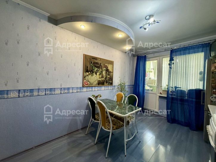 3-комн квартира ул. Хользунова,  д.18/3
