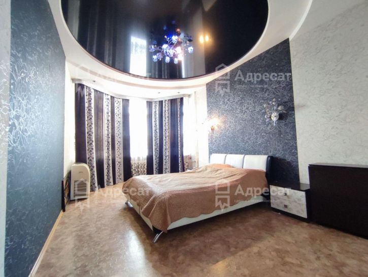 4-комн квартира ул. Дзержинского,  д.15