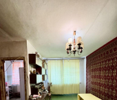 2-комн, 41кв м, этаж 1/5 64 Армии, 30