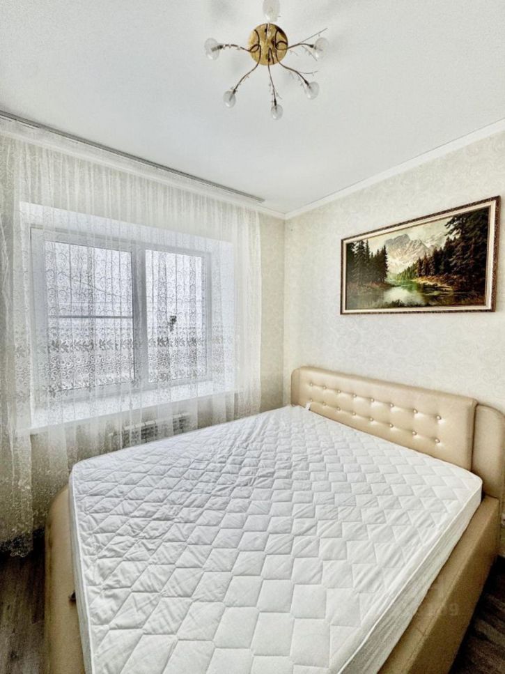 2-комн квартира Шекснинская, 68