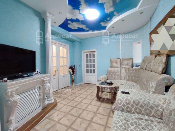 4-комн квартира ул. Дзержинского,  д.15