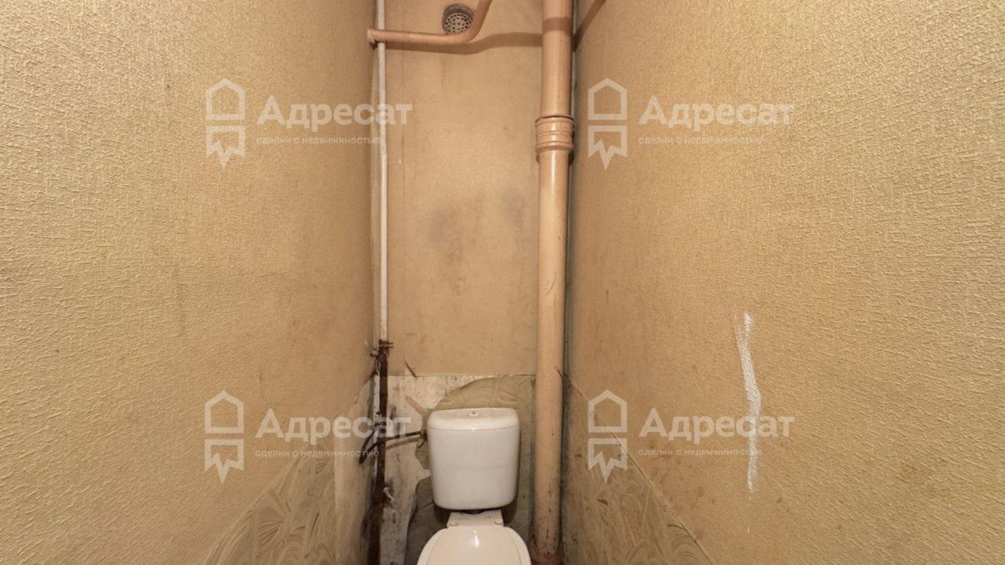 Купить комнату за 530 000 рублей на ул. им. Луконина,  д.5