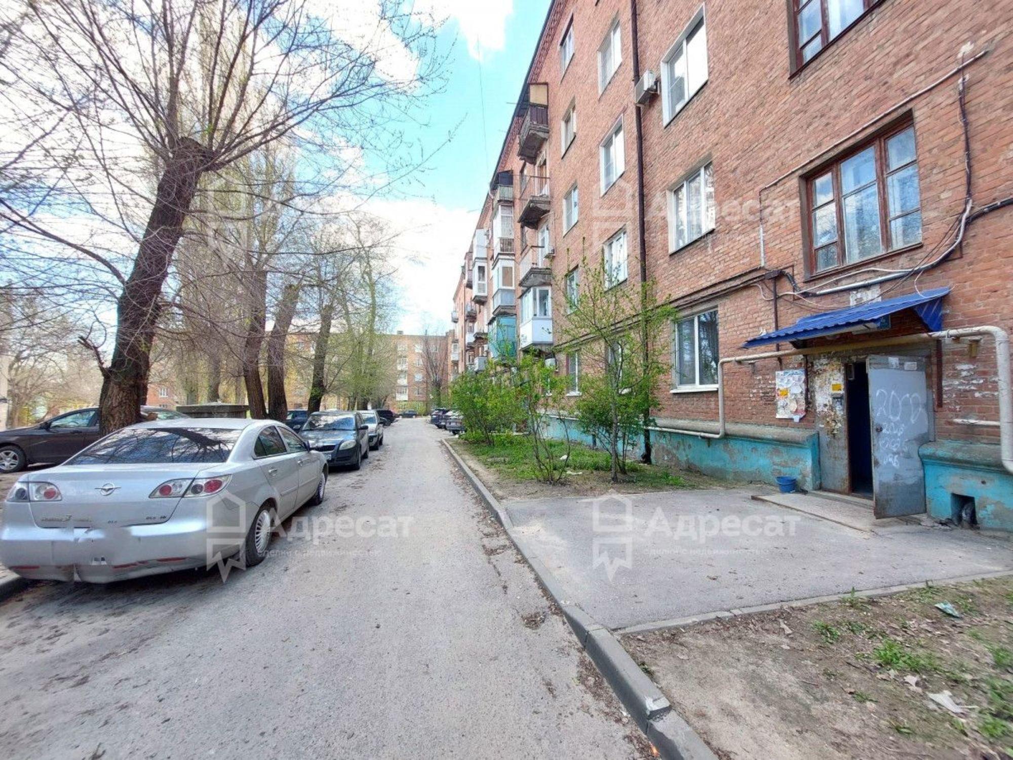 Купить комнату за 1 300 000 рублей на ул. Хользунова,  д.13