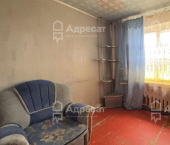 комната 52.8 кв м ул. им. Луконина,  д.5