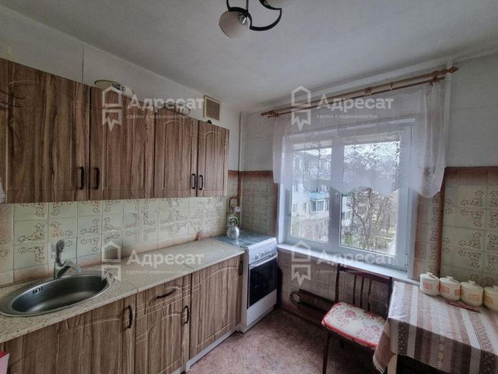 3-комн квартира ул. Савкина,  д.12