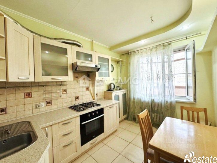 3-комн квартира ул им. Рихарда Зорге, 49,  д. 49