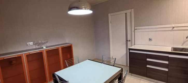 3-комн квартира 8-й Воздушной Армии ул., д.9а
