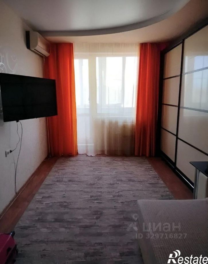 2-комн квартира б-р 30-летия Победы, 37,  д. 37