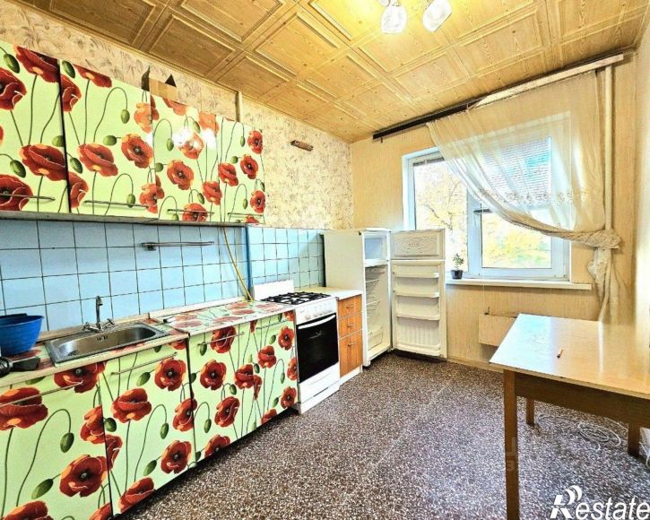2-комн квартира улица Космонавтов, 39,  д. 39
