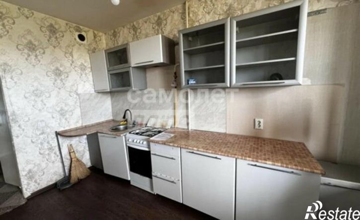 3-комн квартира ул Шекснинская, 32,  д. 32