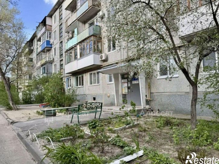2-комн квартира ул Автомобилистов, 6,  д. 6
