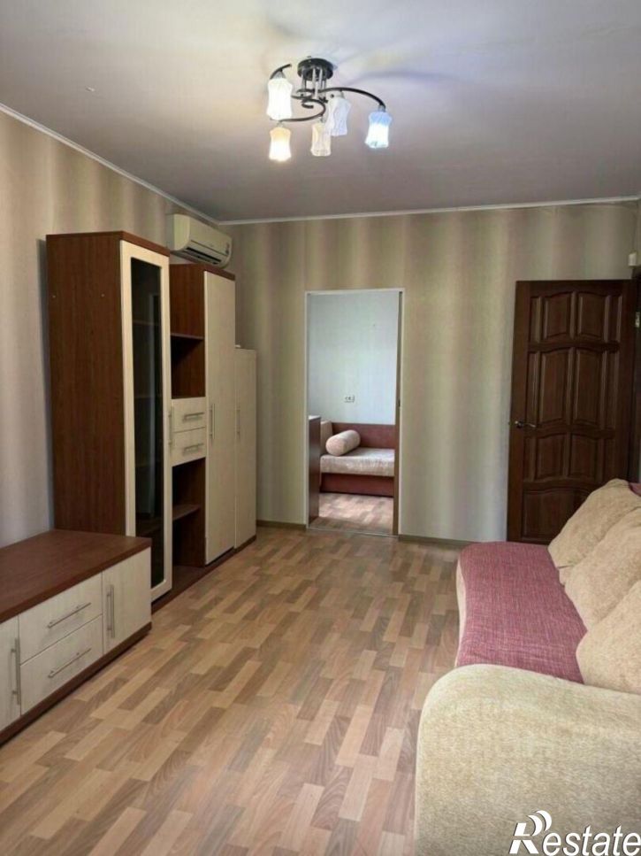 1-комн квартира б-р 30-летия Победы, 56,  д. 56
