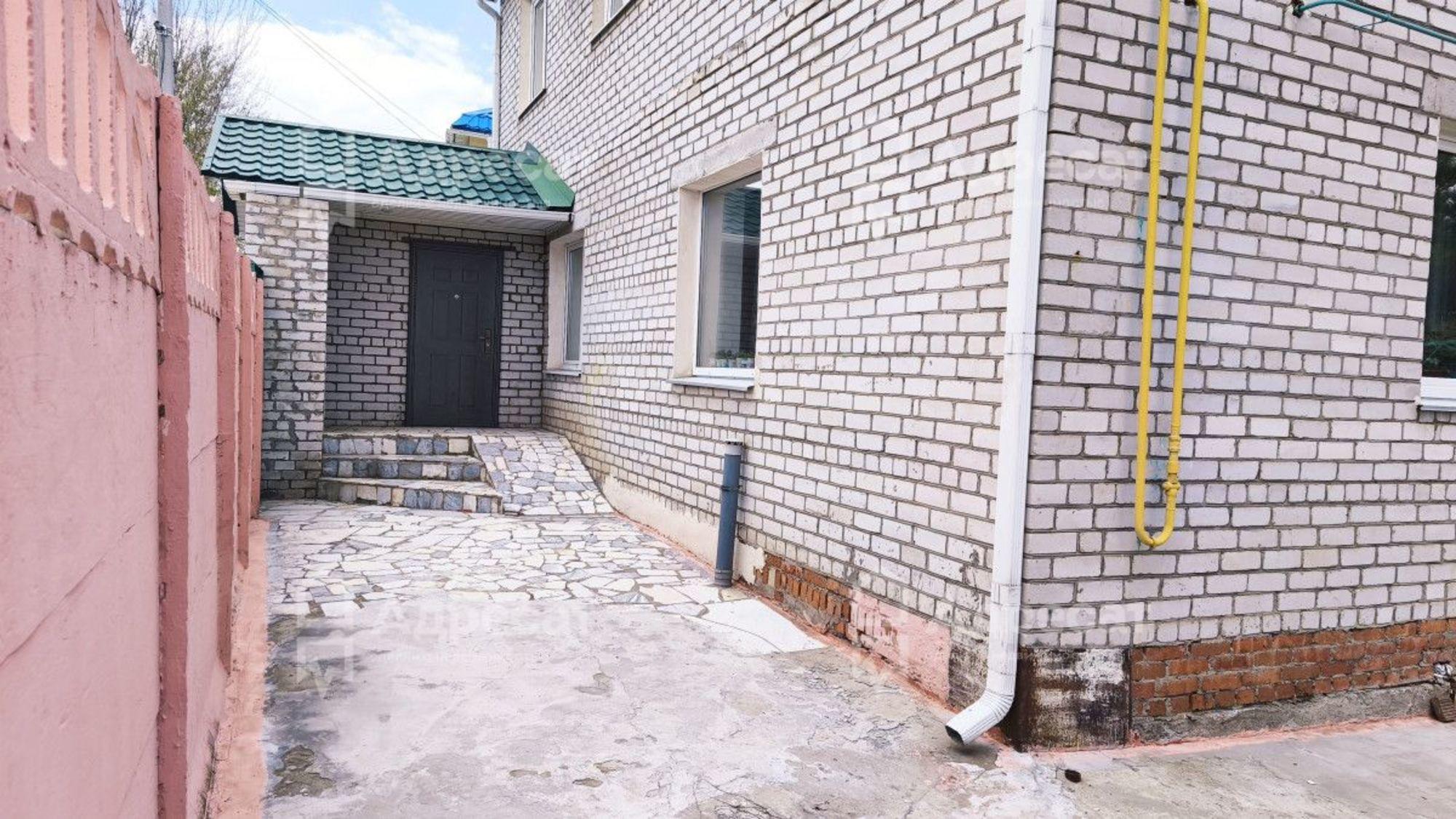 Купить дачу, дом, коттедж за 16 500 000 рублей на ул. генерала Гурьева