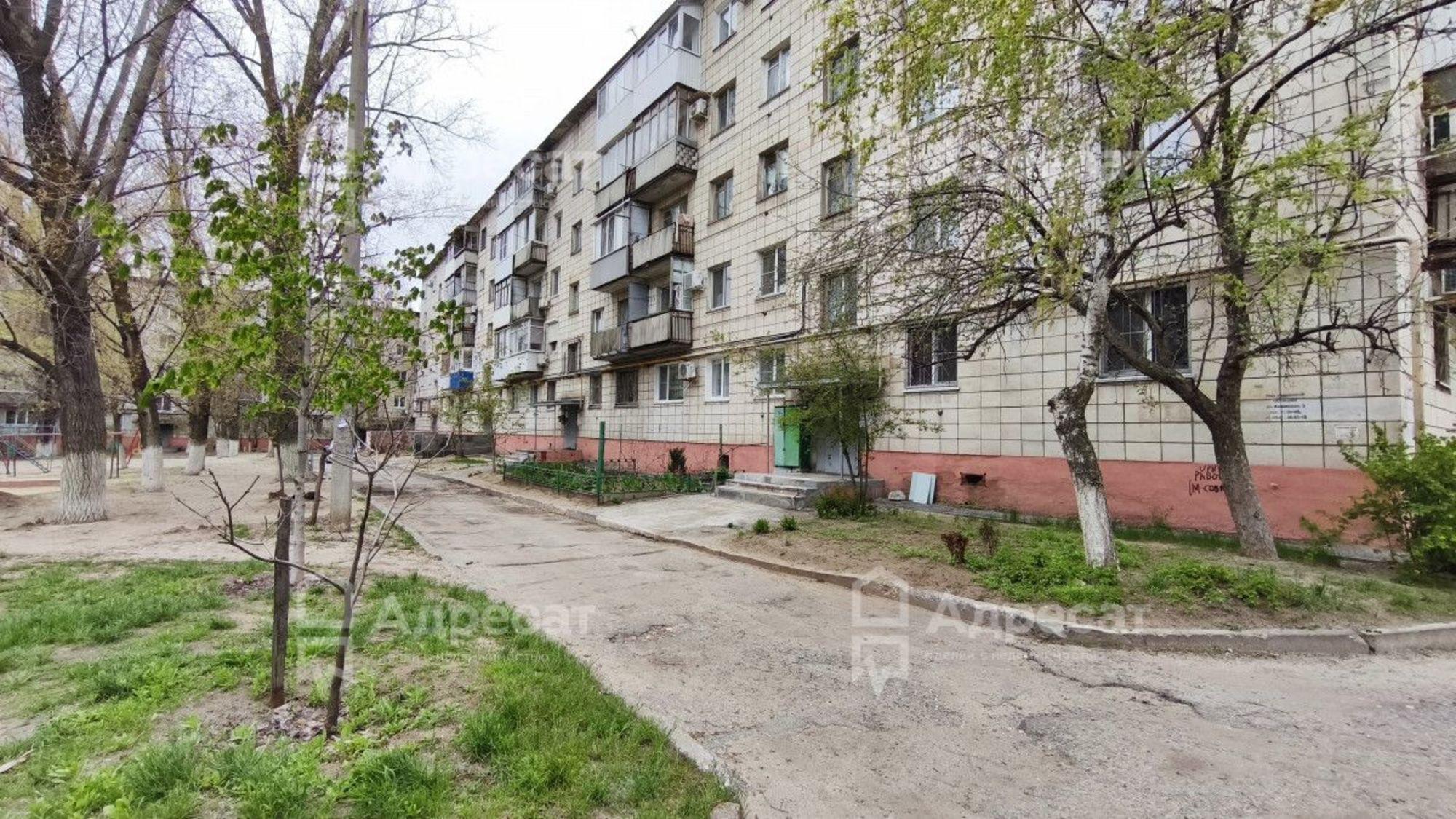 Купить квартиру за 4 350 000 рублей на ул. Гвоздкова,  д.12