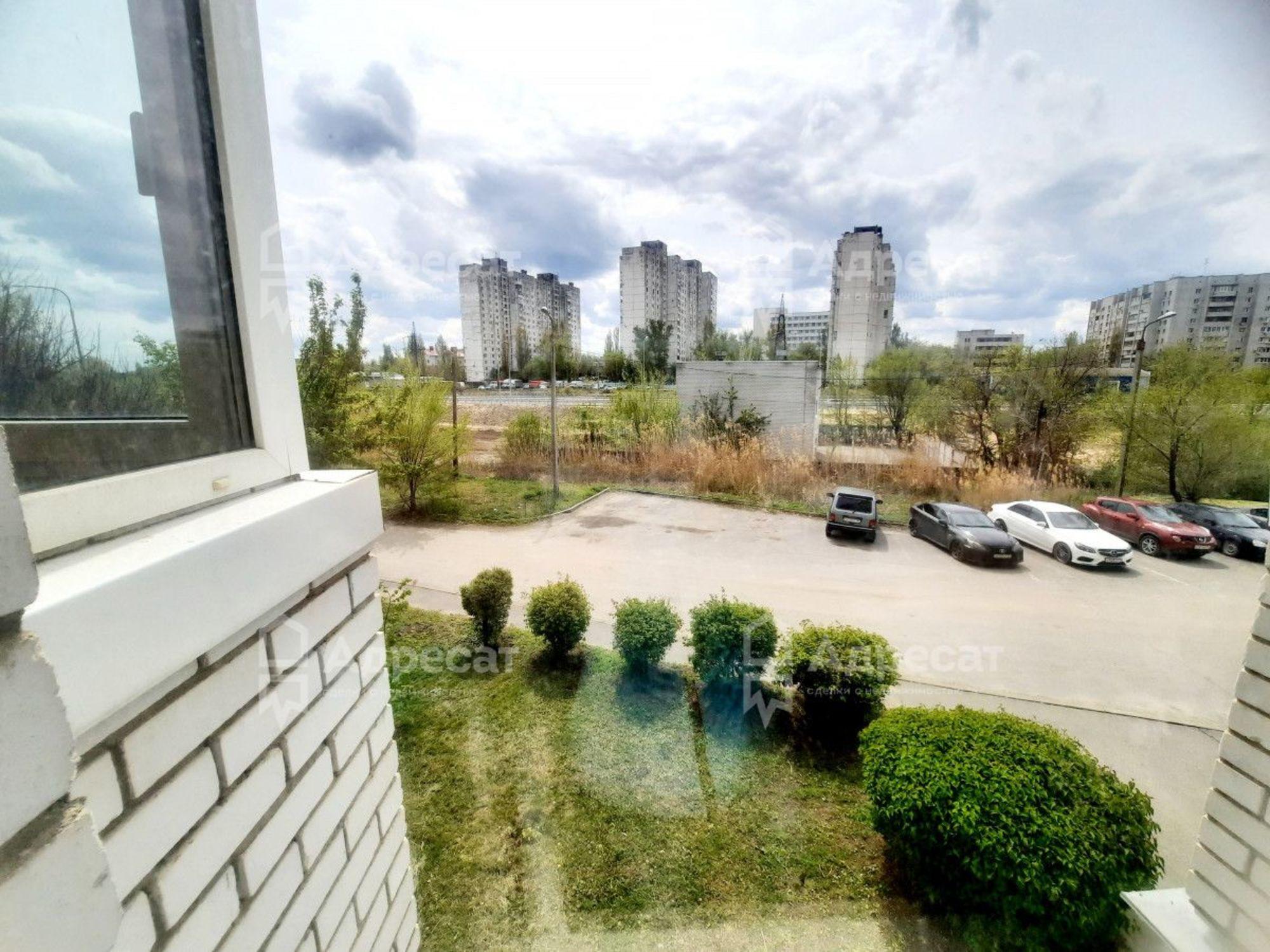 Купить квартиру за 4 750 000 рублей на ул. Петровская,  д.9