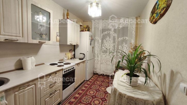1-комн квартира ул. Комарова,  д.68
