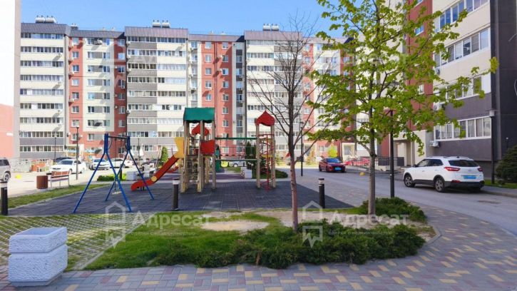 1-комн квартира ул. Комарова,  д.68