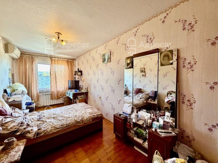 3-комн квартира ул. 51-й Гвардейской Дивизии,  д.53