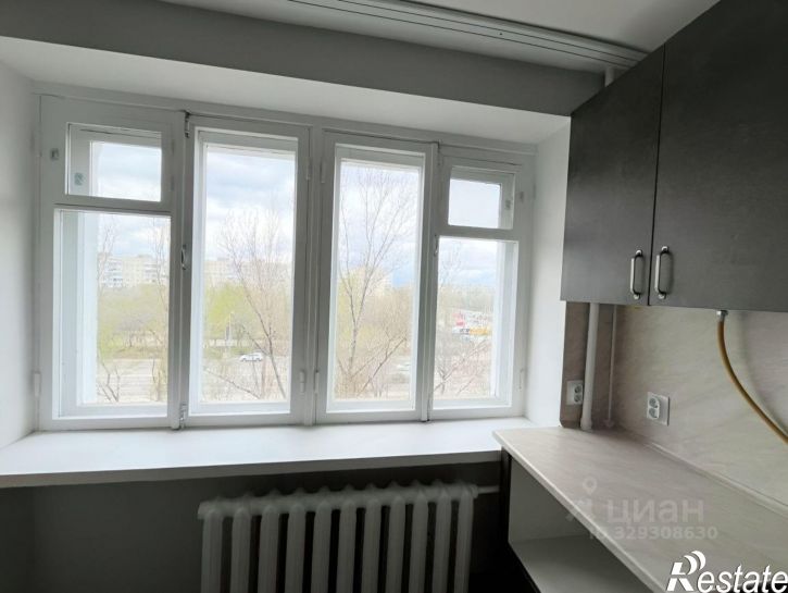 3-комн квартира улица Николая Отрады, 26,  д. 26