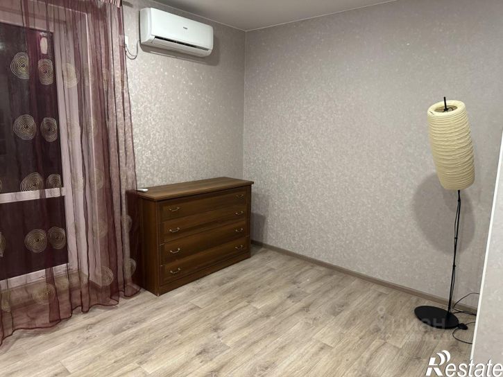 1-комн квартира ул 13-й Гвардейской, 15а,  д. 15а