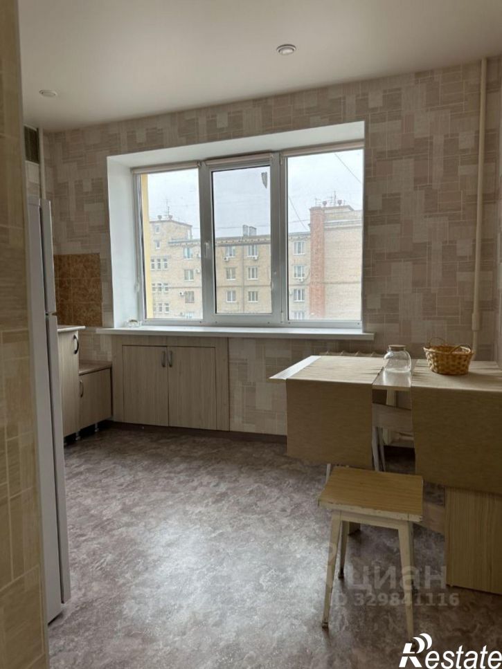 1-комн квартира ул 13-й Гвардейской, 15а,  д. 15а