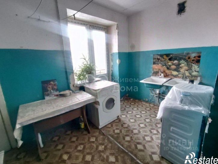 Комната ул Колпинская, 1А,  д. 1А