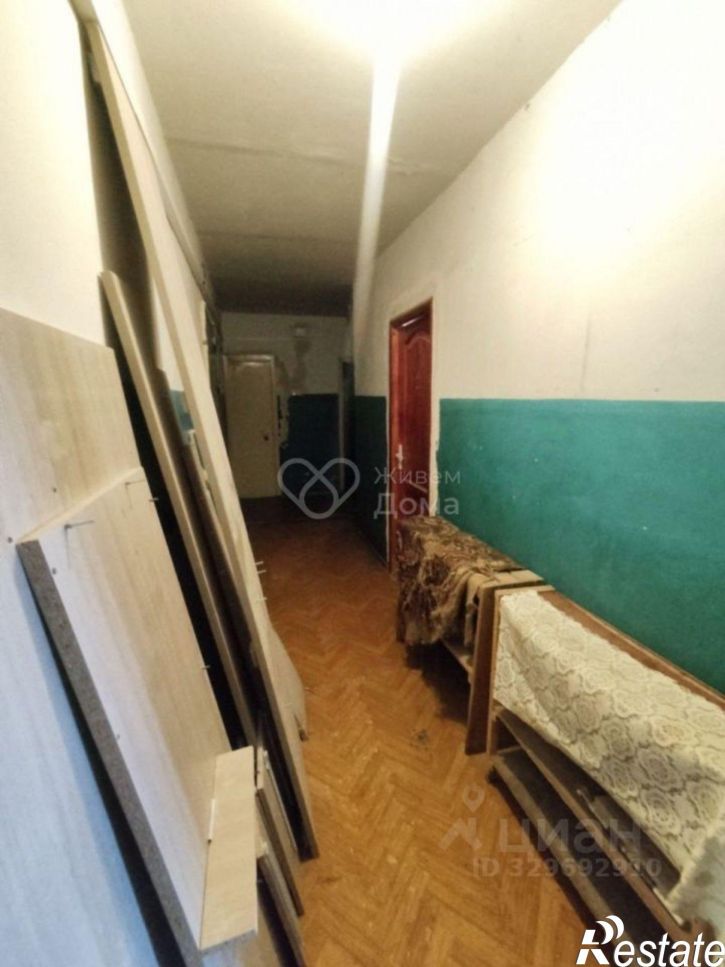 Комната ул Колпинская, 1А,  д. 1А
