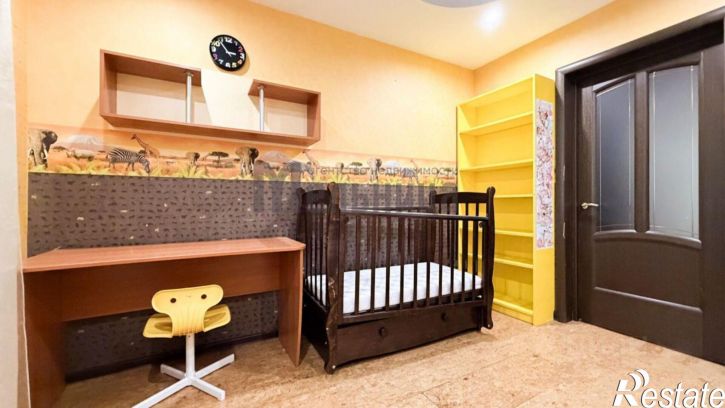 3-комн квартира ул Космонавтов, 43,  д. 43
