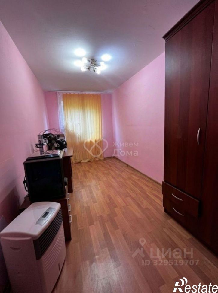 3-комн квартира улица Зины Маресевой, 13,  д. 13