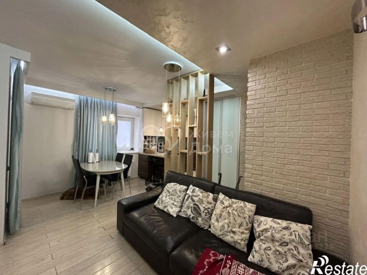 3-комн квартира ул Санаторная, 8б,  д. 8б