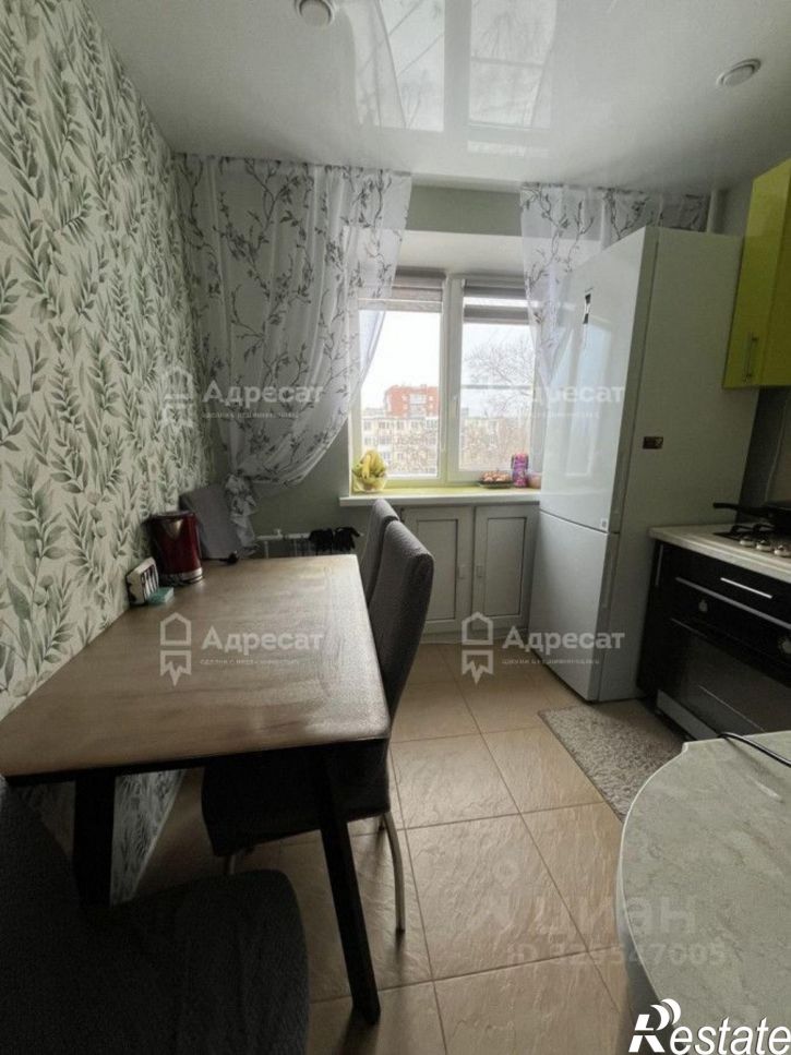 2-комн квартира улица 64-й Армии, 28,  д. 28