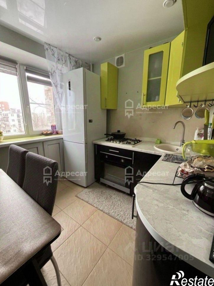 2-комн квартира улица 64-й Армии, 28,  д. 28