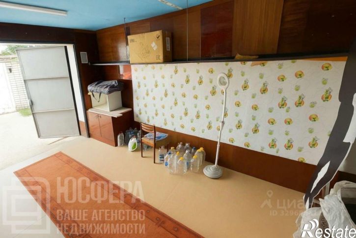 Гараж/парковка ул Авиаторская, 8,  д. 8