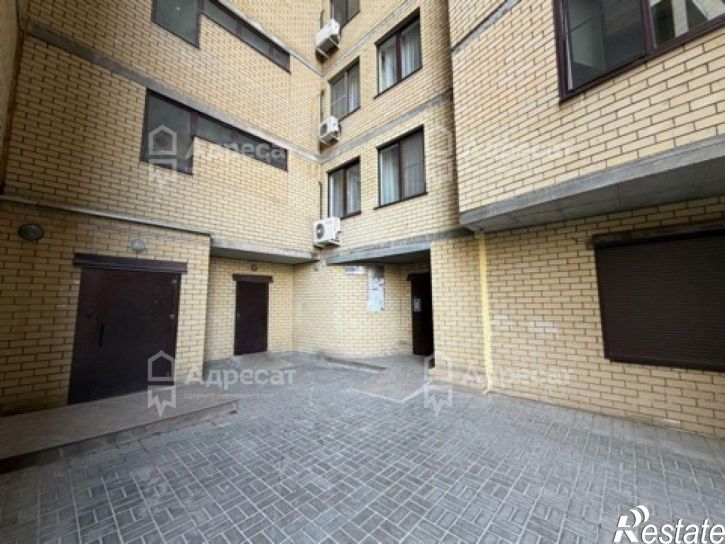 5-комн квартира Донецкая улица, 16А,  д. 16А