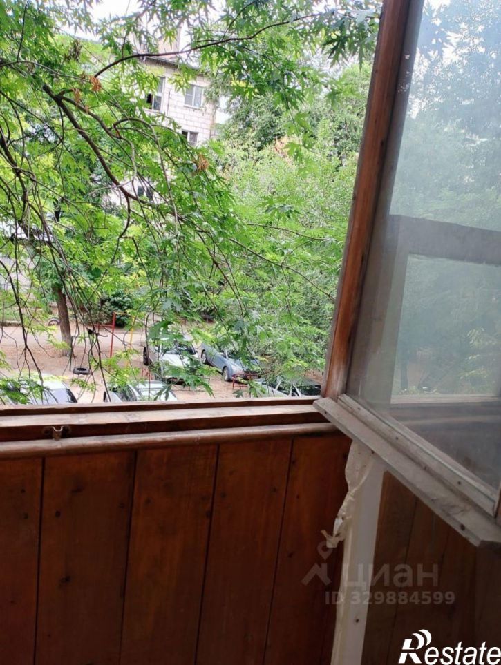 Комната ул Шекснинская, 14,  д. 14