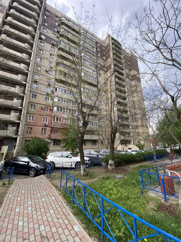 1-комн квартира им Хользунова улица,36/4