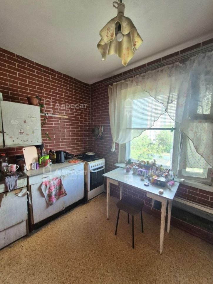 3-комн квартира ул. Новоузенская,  д.10