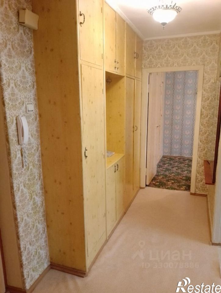 2-комн квартира улица Героев Малой Земли, 51,  д. 51