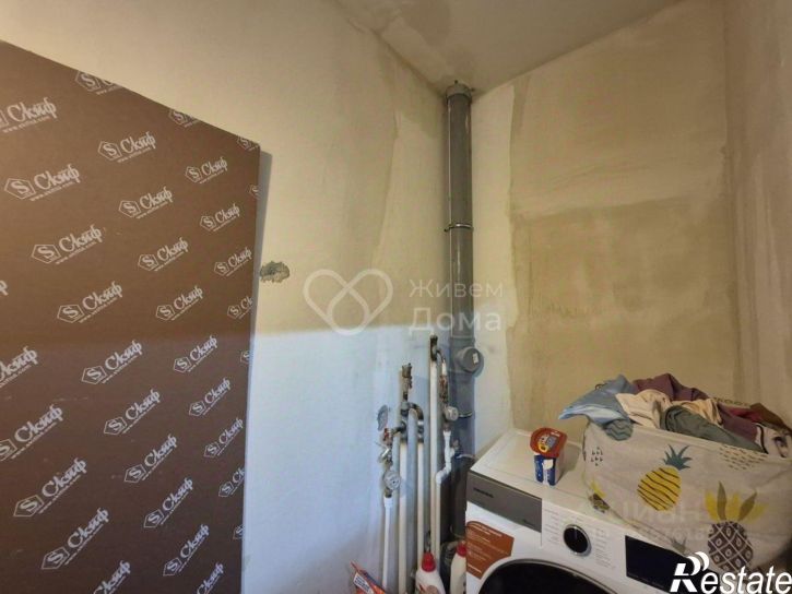 3-комн квартира улица Глазкова, 14Б,  д. 14Б