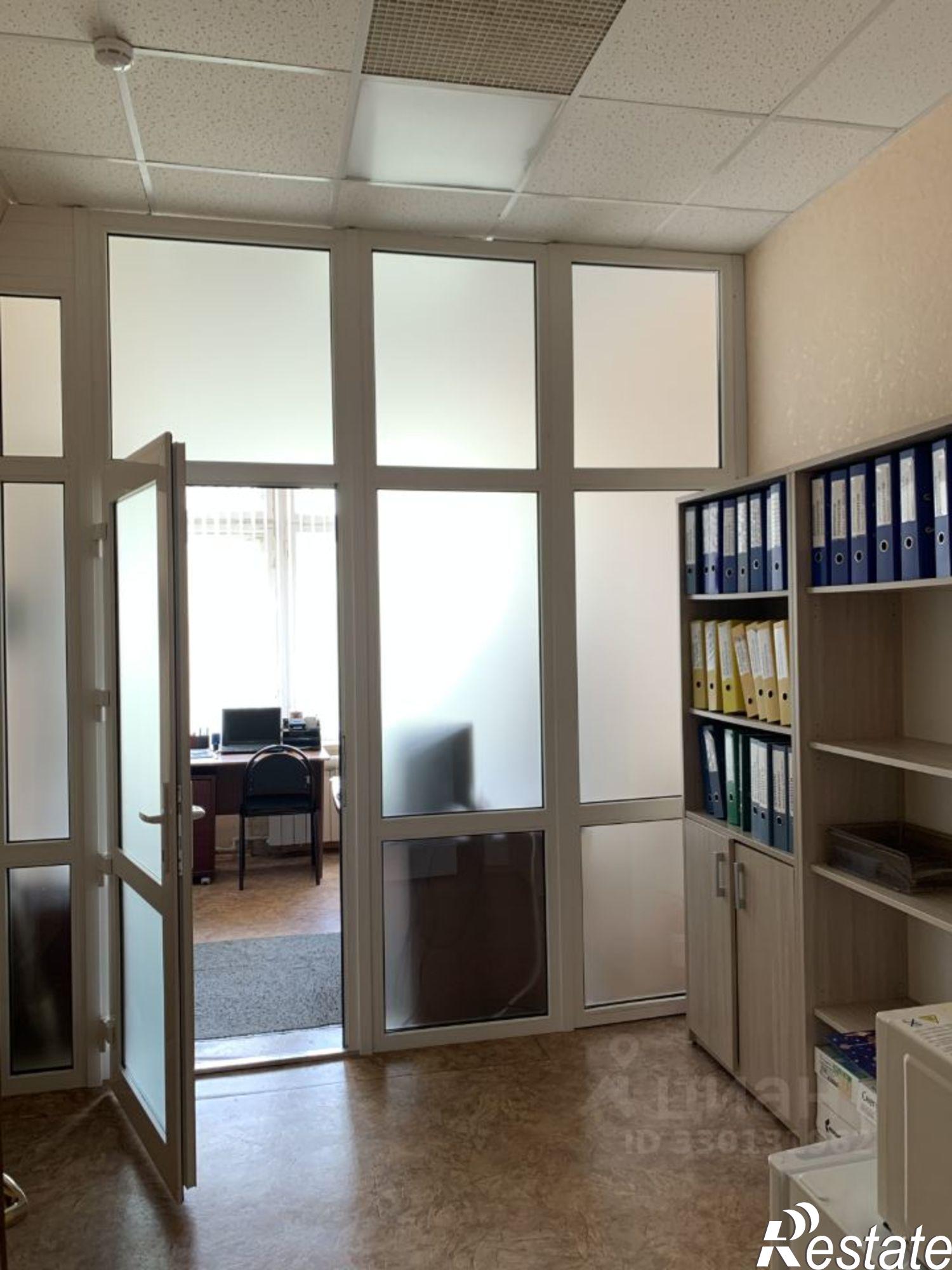 Купить офис, помещение под офис за 42 500 600 рублей на Донецкая улица, 16