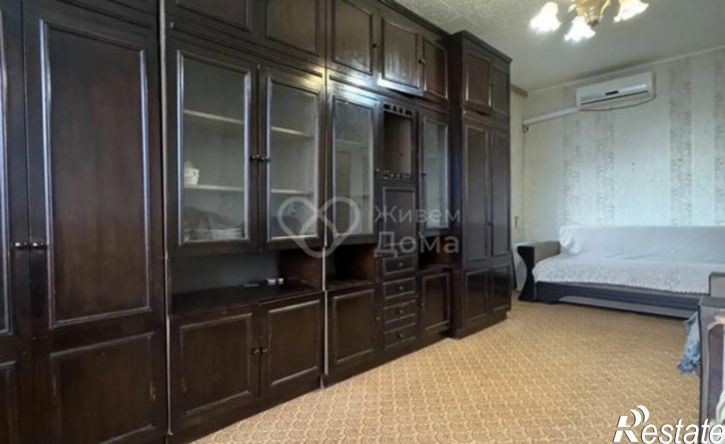 1-комн квартира улица Космонавтов, 27,  д. 27