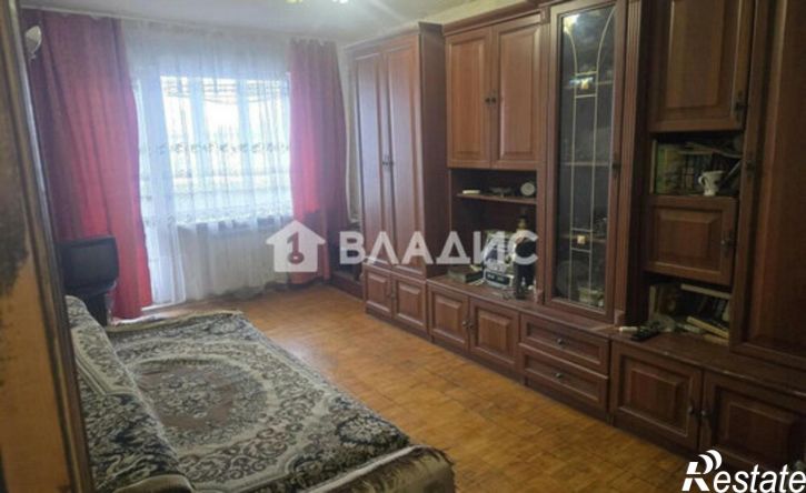 2-комн квартира Восточно-Казахстанская улица, 18,  д. 18