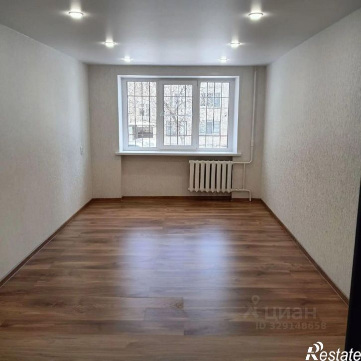 Комната улица 51-й Гвардейской дивизии, 31,  д. 31