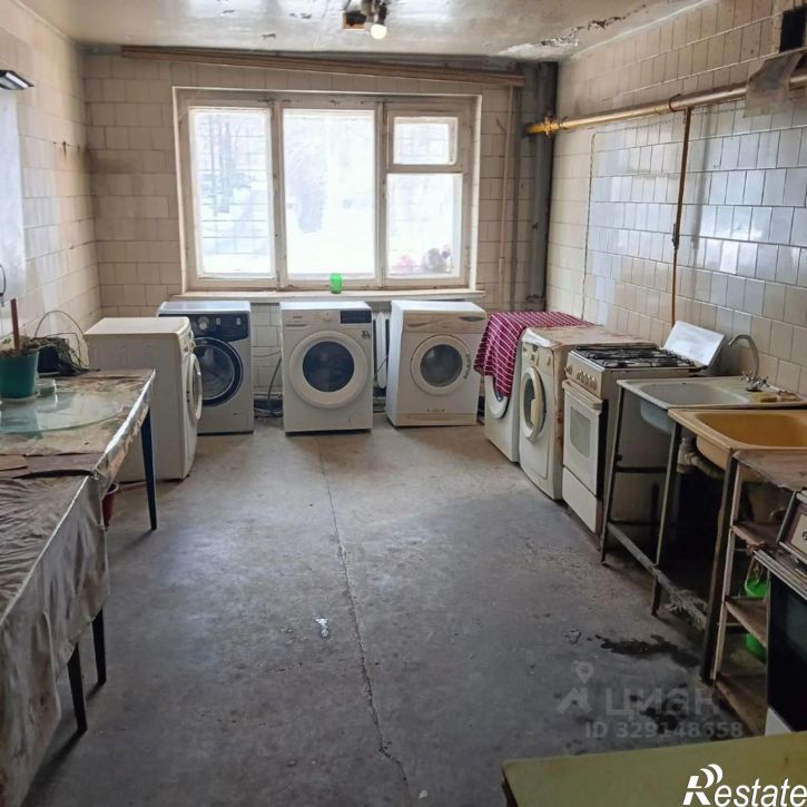 Комната улица 51-й Гвардейской дивизии, 31,  д. 31