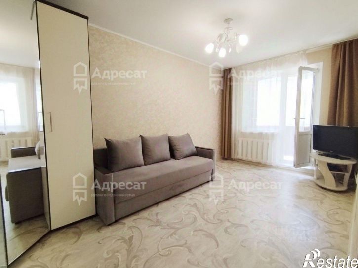 2-комн квартира улица Константина Симонова, 40,  д. 40