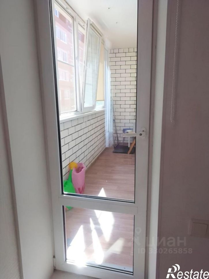 3-комн квартира ул 70-летия Победы, 14,  д. 14