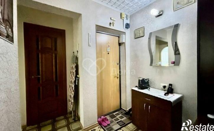 2-комн квартира улица Дзержинского, 49,  д. 49