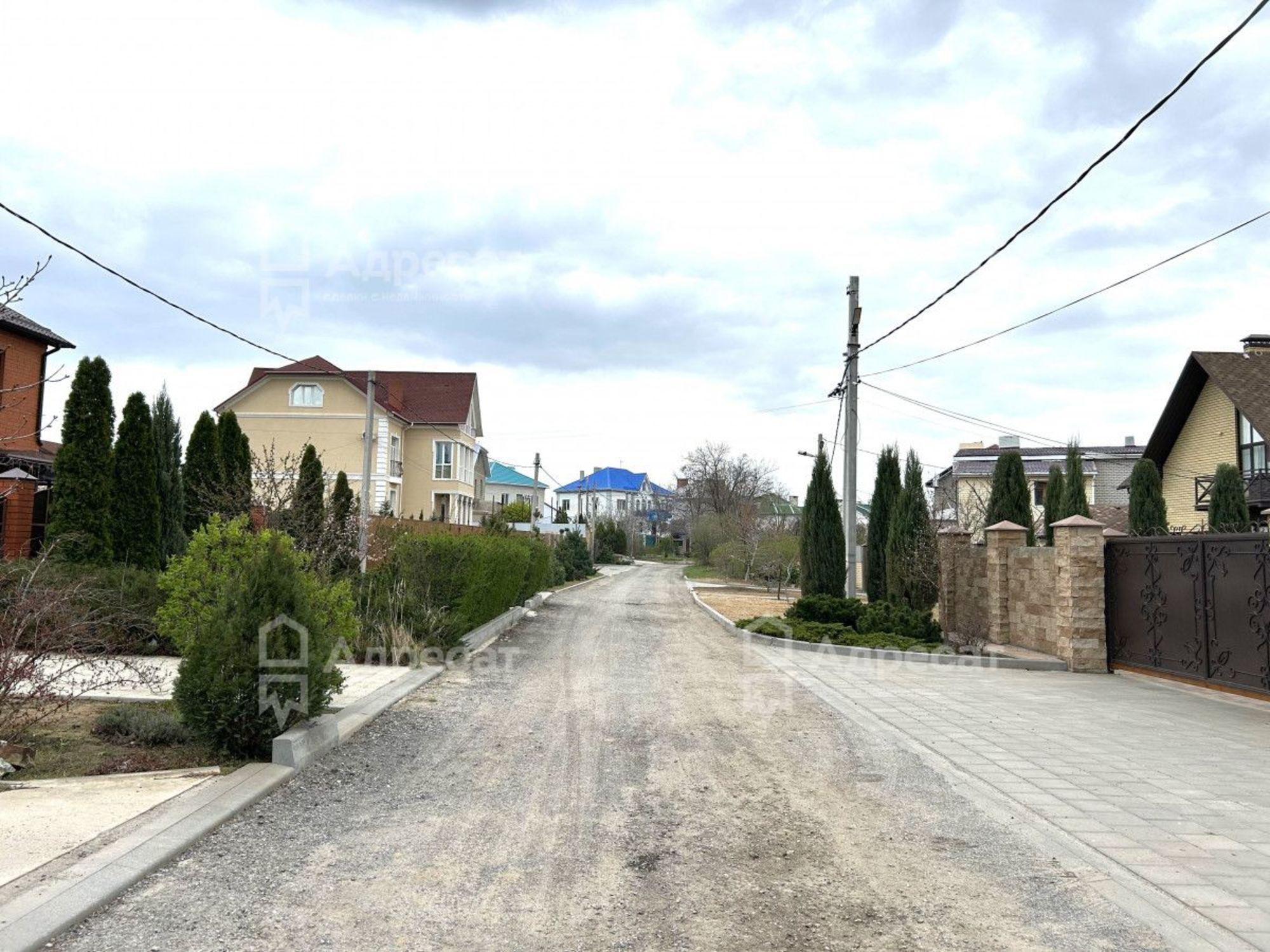 Купить землю, земельный участок за 2 650 000 рублей на ул. Тополиная