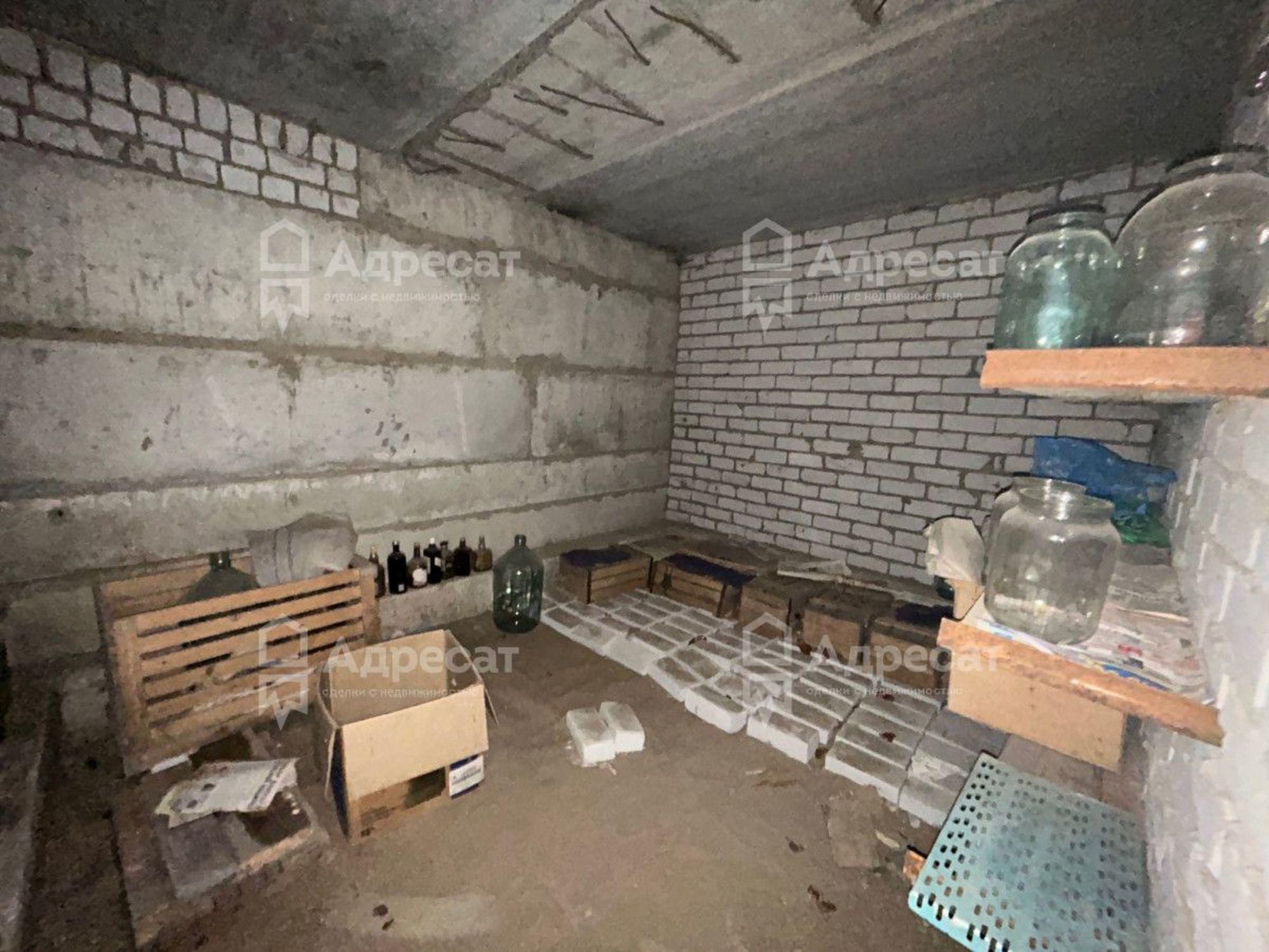 Купить гараж, место в паркинге за 1 000 000 рублей на ул. Авиаторская